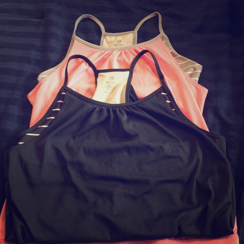 Athletic tops